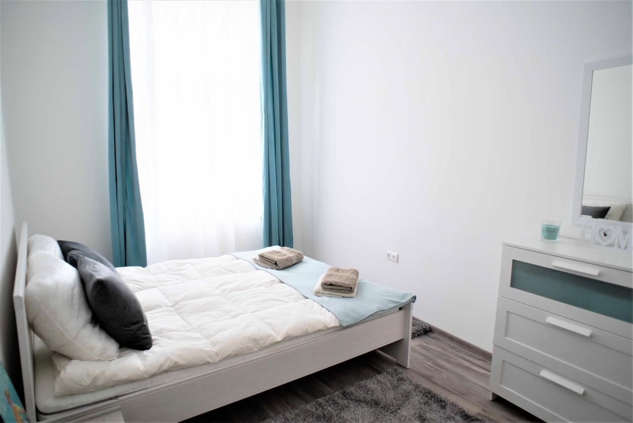 Castle Trees Apartment บูดาเปสต์ ภายนอก รูปภาพ